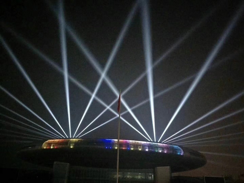 Outdoor Waterproof 17r 371W Beam Spot Wash 3 in 1 Stage Lighting Moving Head Landscape Lighting